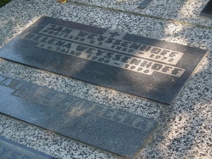 Grób Jana Weyssenhoffa na Cmentarzu Rakowickim 12.08.2010