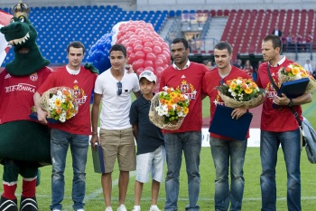 29 maja 2012, dzień Fety 2011, podziękowanie dla byłych zawodników, którzy mieli swój udział w mistrzostwie