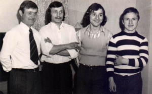 Dziadek Pauliny Witold Bohosiewicz (ur.1944) i jego bracia Grzegorz Bohosiewicz (ur. 1947), Jerzy Piotr Bohosiewicz (ur. 1954), Wojciech Bohosiewicz (ur. 1956).