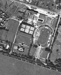 Zdjęcie satelitarne z 1965 roku (źródło: Urząd Miasta Krakowa: http://planowanie.um.krakow.pl)