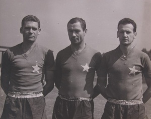 Wisła defenders in the sixties: Monica, Kawula, Budka with a very orthodox design of the kit.